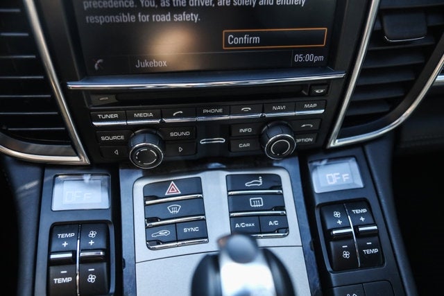 2015 Porsche Panamera Turbo