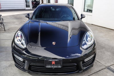 2015 Porsche Panamera Turbo