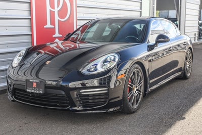 2015 Porsche Panamera Turbo