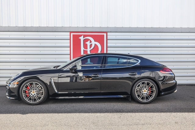 2015 Porsche Panamera Turbo