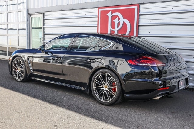 2015 Porsche Panamera Turbo