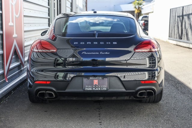 2015 Porsche Panamera Turbo