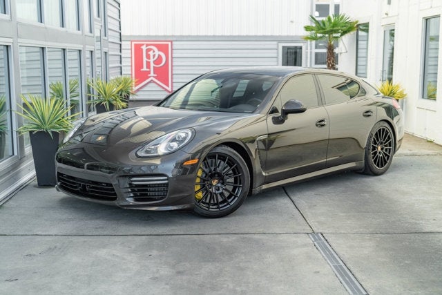 2015 Porsche Panamera Turbo S