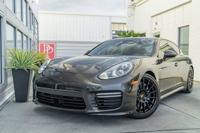 2015 Porsche Panamera Turbo S