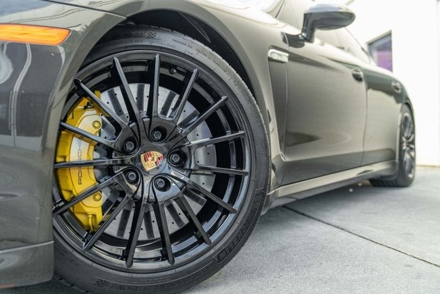 2015 Porsche Panamera Turbo S