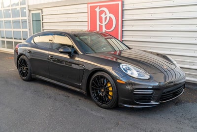 2015 Porsche Panamera Turbo S