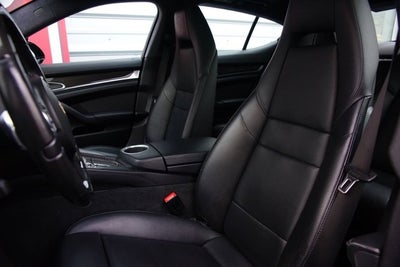 2012 Porsche Panamera Turbo