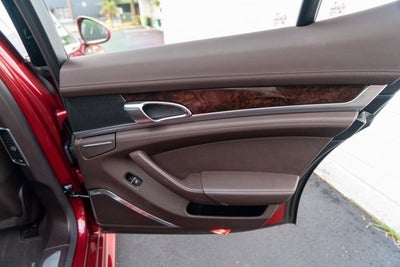 2016 Porsche Panamera Turbo