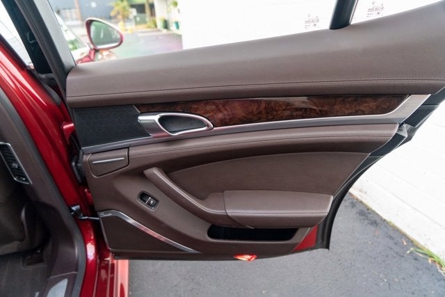 2016 Porsche Panamera Turbo