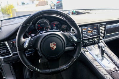 2011 Porsche Panamera Turbo
