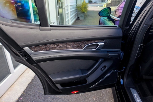 2011 Porsche Panamera Turbo