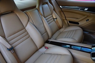 2011 Porsche Panamera Turbo