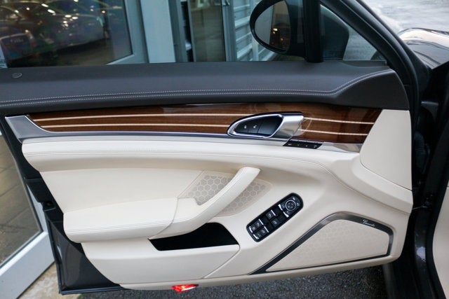 2013 Porsche Panamera Turbo S