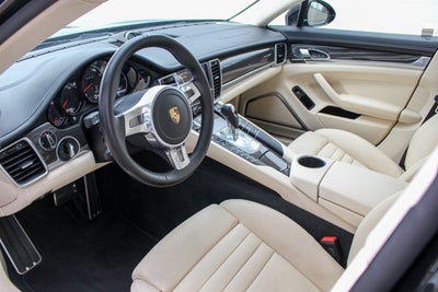 2016 Porsche Panamera Turbo S