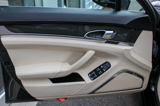 2016 Porsche Panamera Turbo S