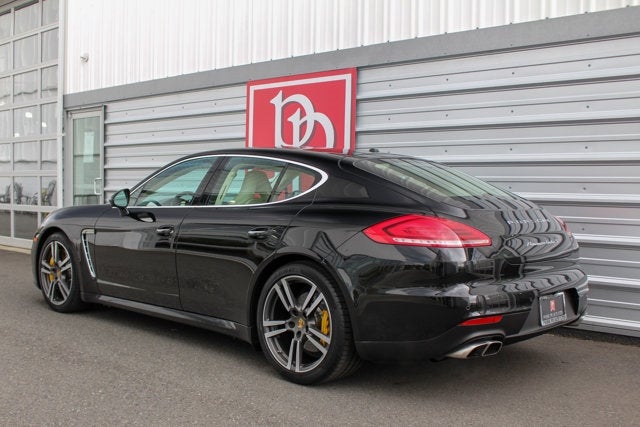 2016 Porsche Panamera Turbo S