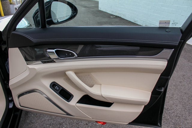 2016 Porsche Panamera Turbo S