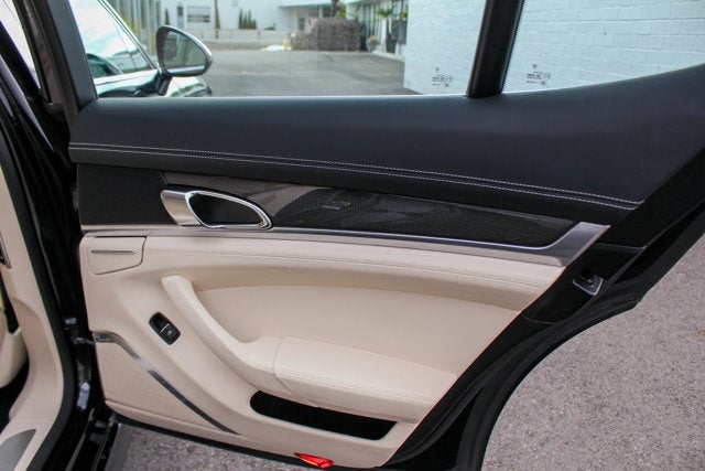 2016 Porsche Panamera Turbo S