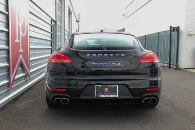2016 Porsche Panamera Turbo S
