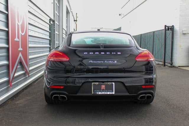 2016 Porsche Panamera Turbo S
