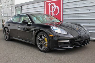 2016 Porsche Panamera Turbo S