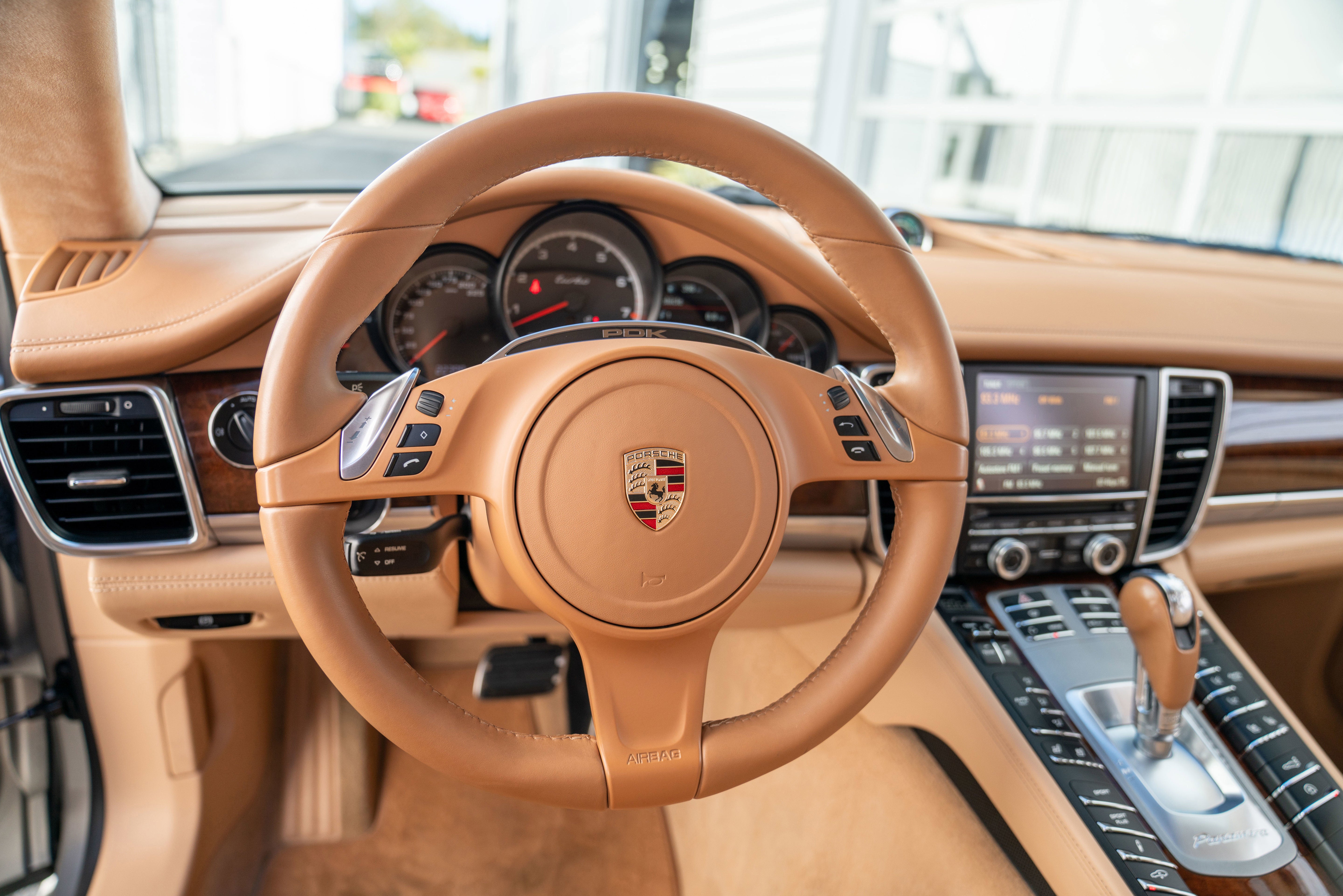 2012 Porsche Panamera Turbo