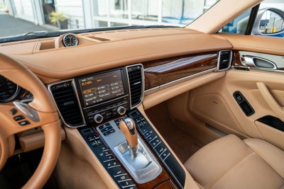 2012 Porsche Panamera Turbo