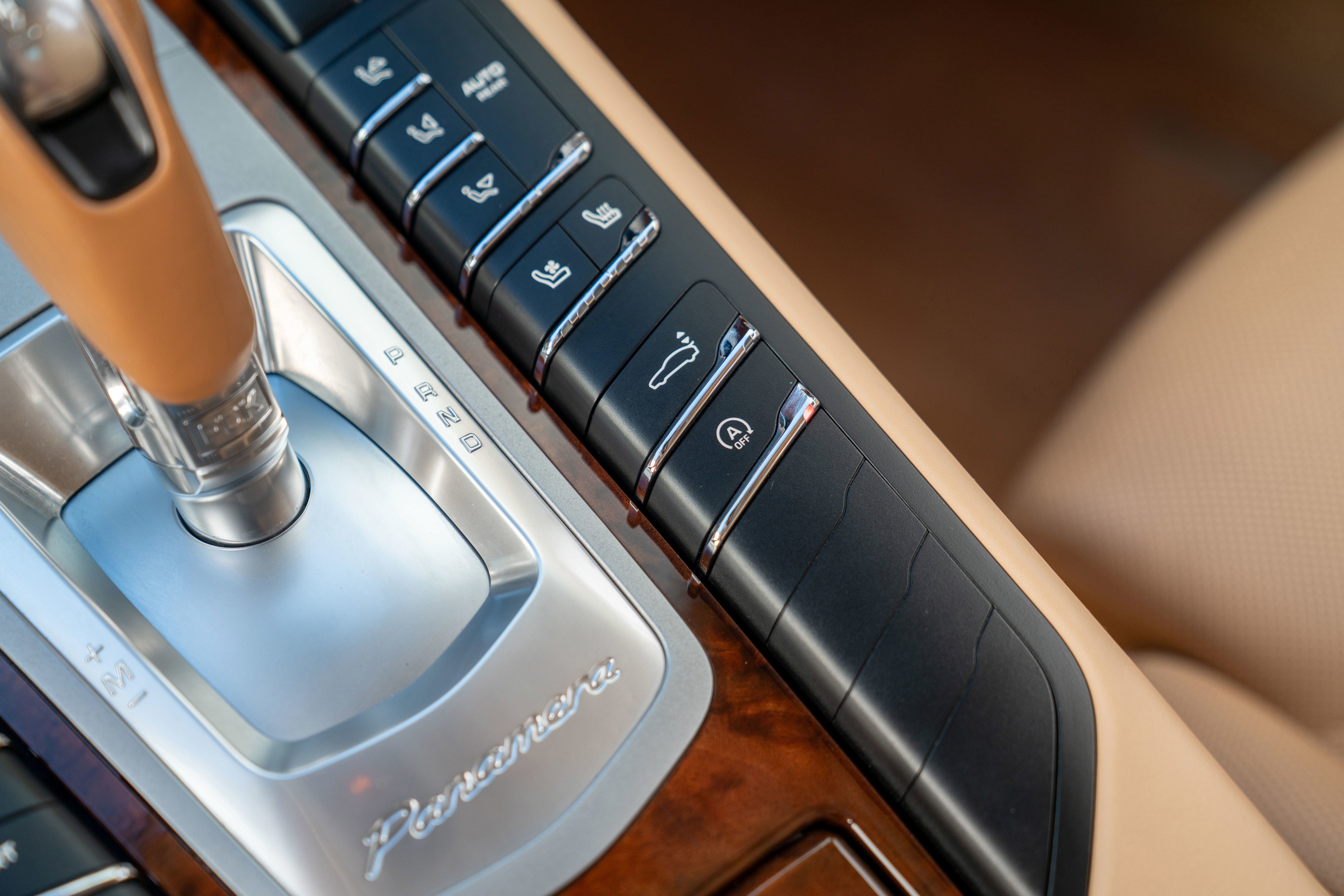 2012 Porsche Panamera Turbo