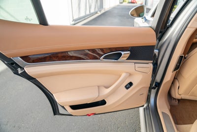 2012 Porsche Panamera Turbo