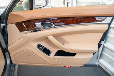 2012 Porsche Panamera Turbo