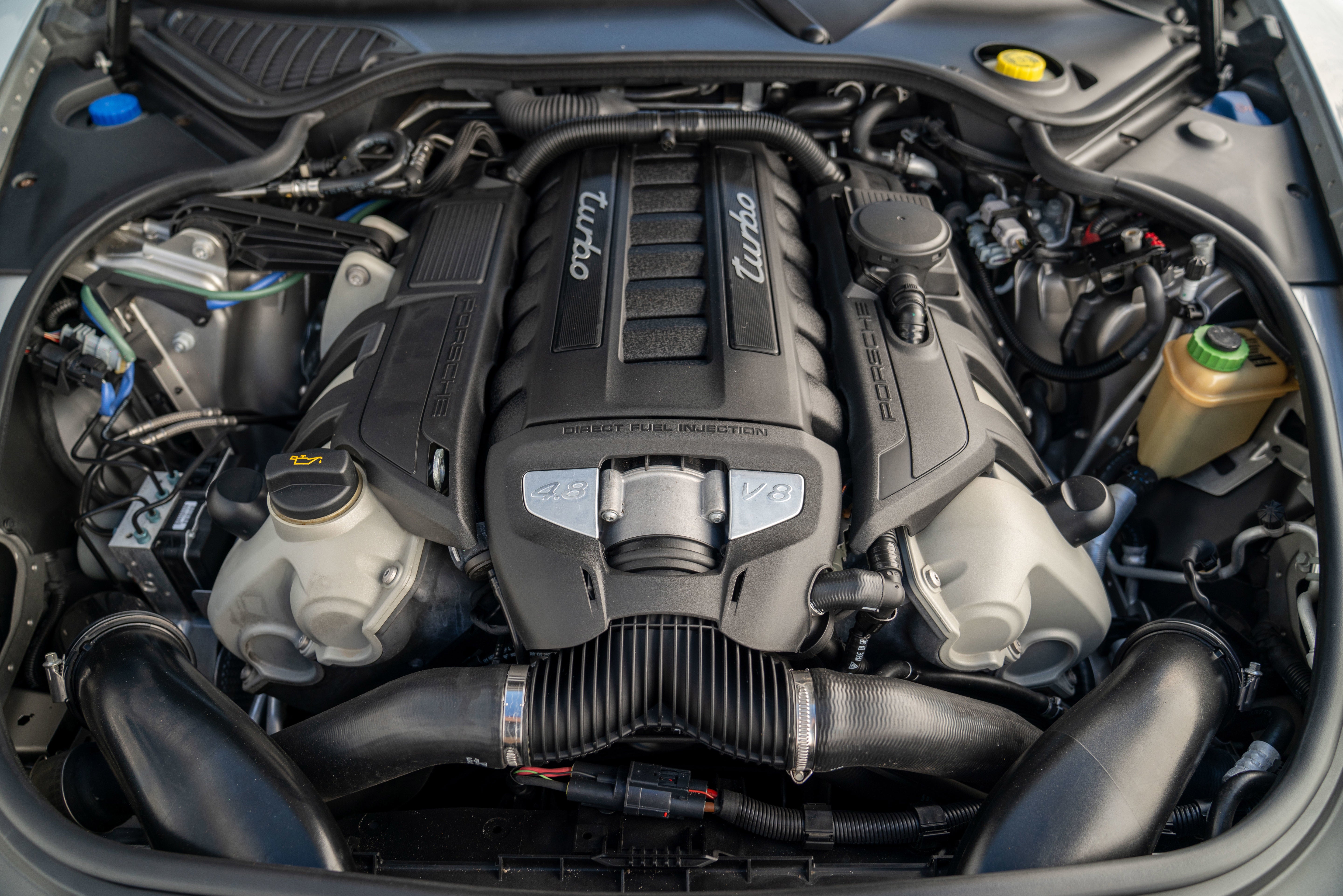 2012 Porsche Panamera Turbo