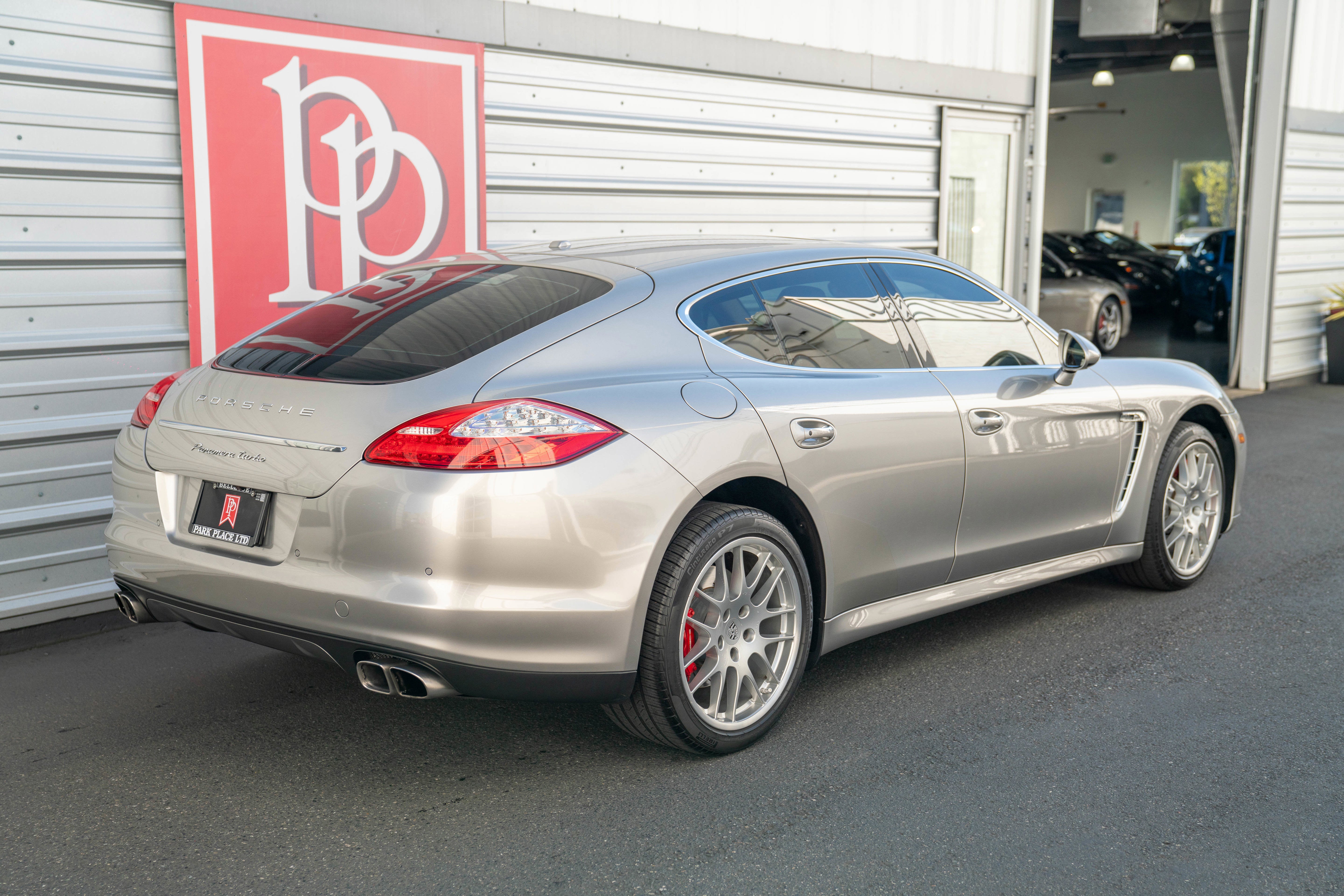 2012 Porsche Panamera Turbo