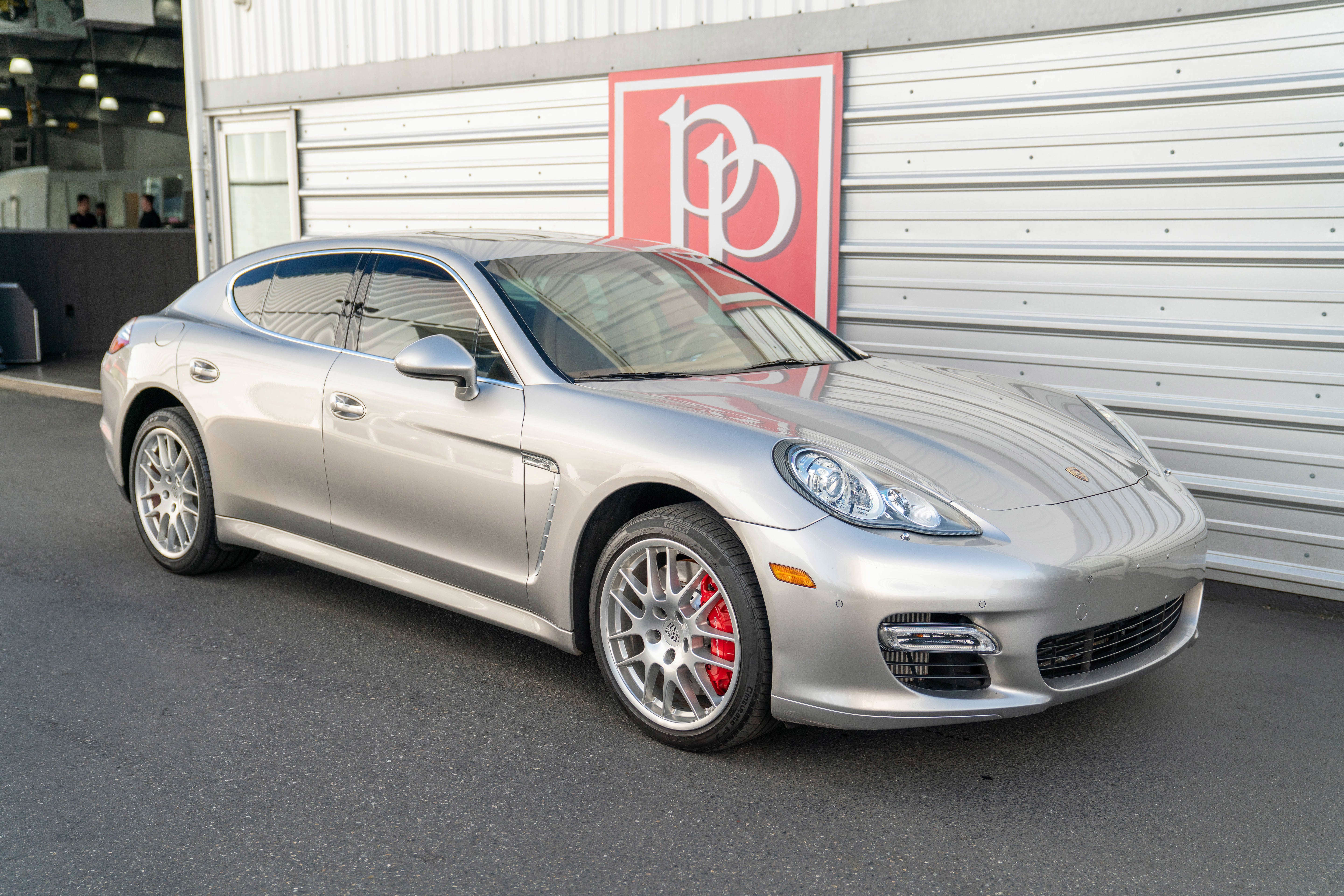 2012 Porsche Panamera Turbo