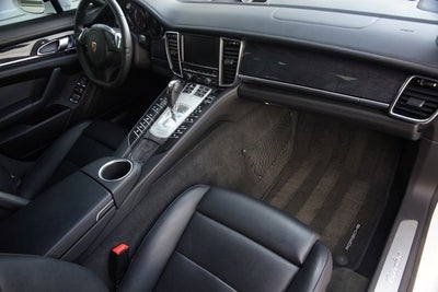 2012 Porsche Panamera Turbo