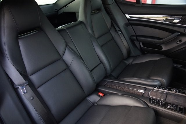 2012 Porsche Panamera Turbo