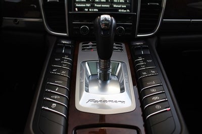 2011 Porsche Panamera Turbo
