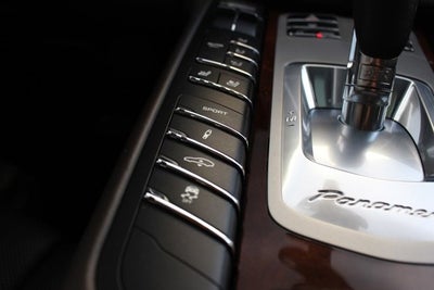 2011 Porsche Panamera Turbo