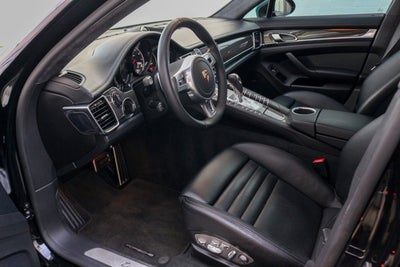 2011 Porsche Panamera Turbo