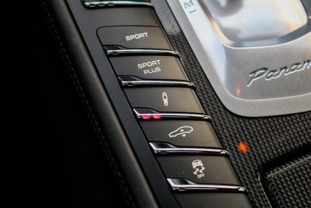 2011 Porsche Panamera Turbo