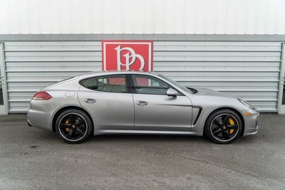 2015 Porsche Panamera Turbo S
