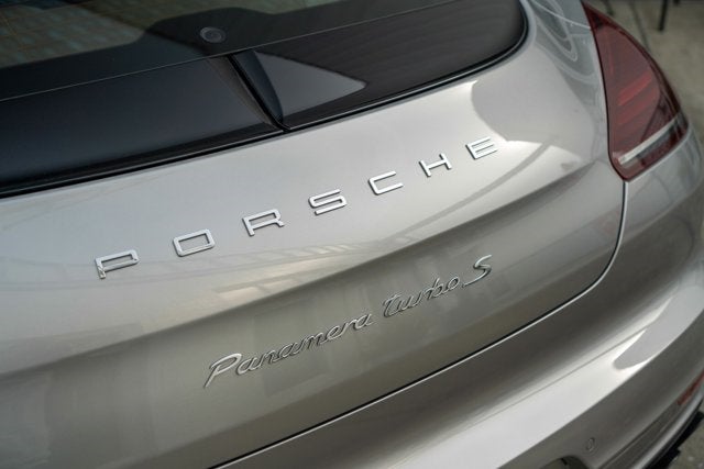 2015 Porsche Panamera Turbo S