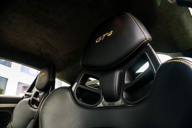 2016 Porsche Cayman GT4