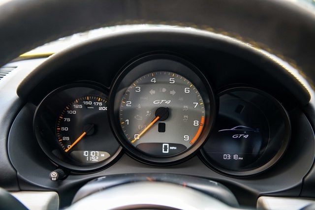 2016 Porsche Cayman GT4