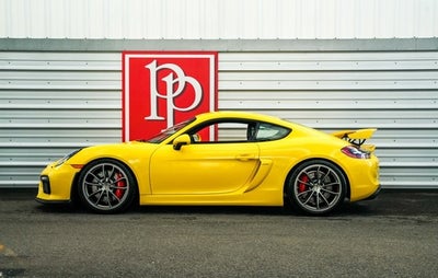 2016 Porsche Cayman GT4