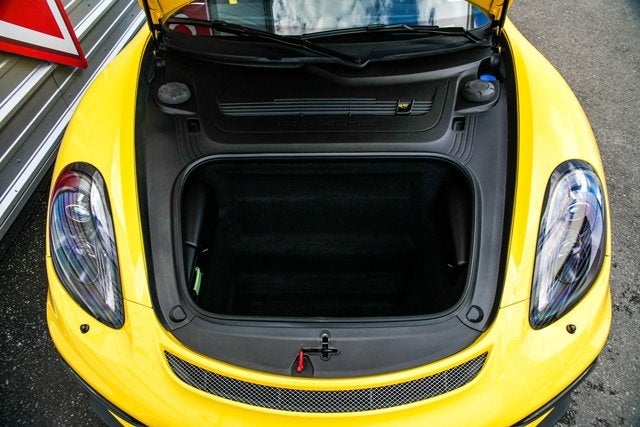 2016 Porsche Cayman GT4