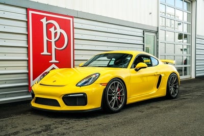 2016 Porsche Cayman GT4