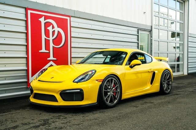 2016 Porsche Cayman GT4
