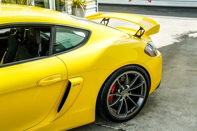 2016 Porsche Cayman GT4