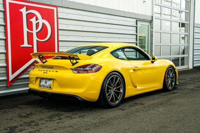 2016 Porsche Cayman GT4