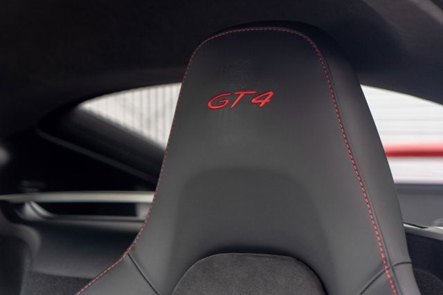 2016 Porsche Cayman GT4